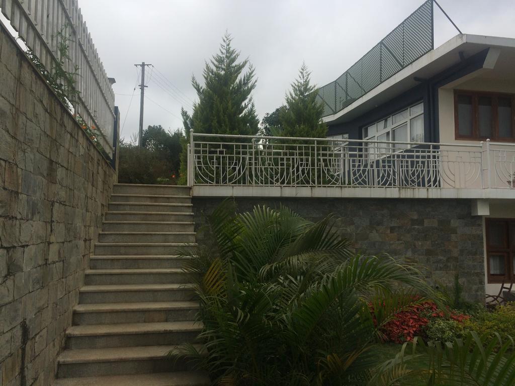 Leisure Vacations Heavenly Hills Villa Madikeri Eksteriør billede